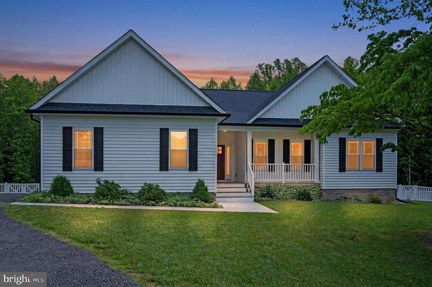1.5 Acres of Land with Home for Sale in Louisa, Virginia