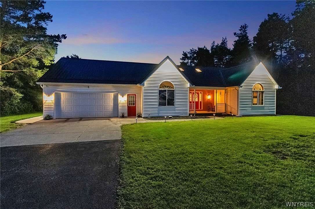 5.4 Acres of Land with Home for Sale in Lockport, New York