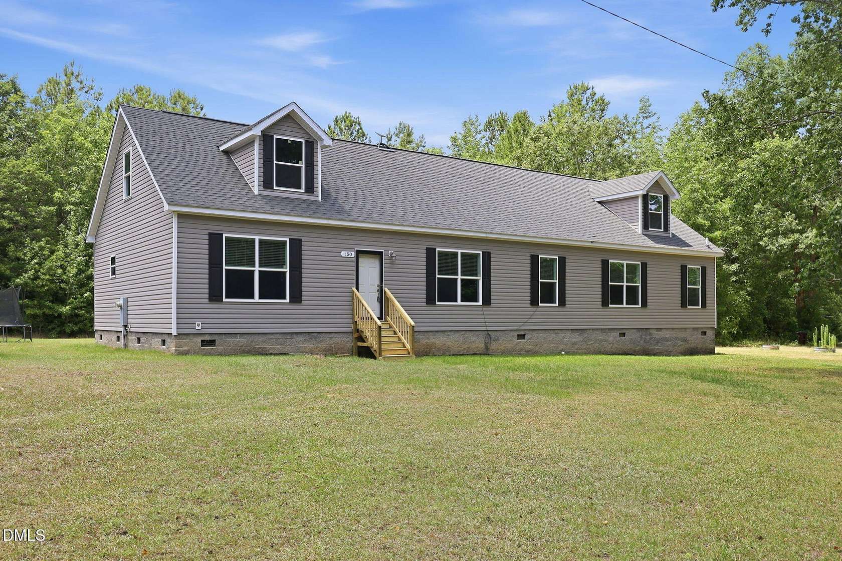 13.7 Acres of Land with Home for Sale in Lillington, North Carolina