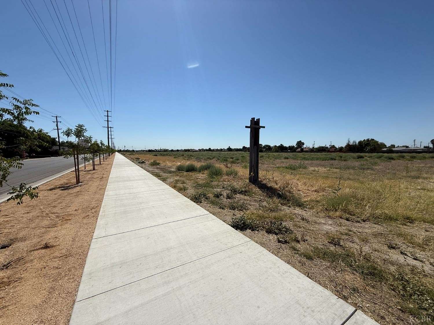 9.48 Acres of Residential Land for Sale in Corcoran, California