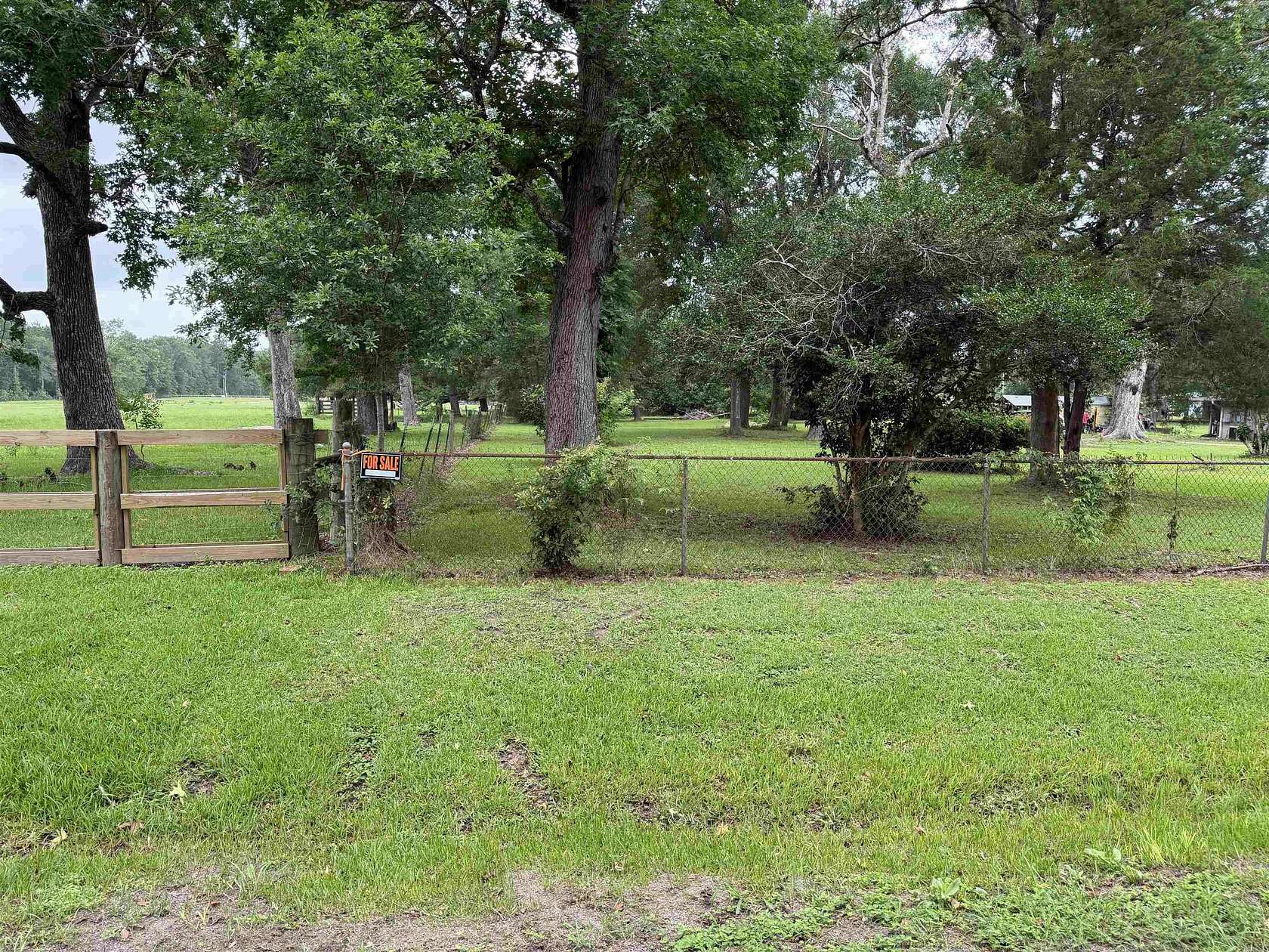6.78 Acres of Residential Land for Sale in Buna, Texas