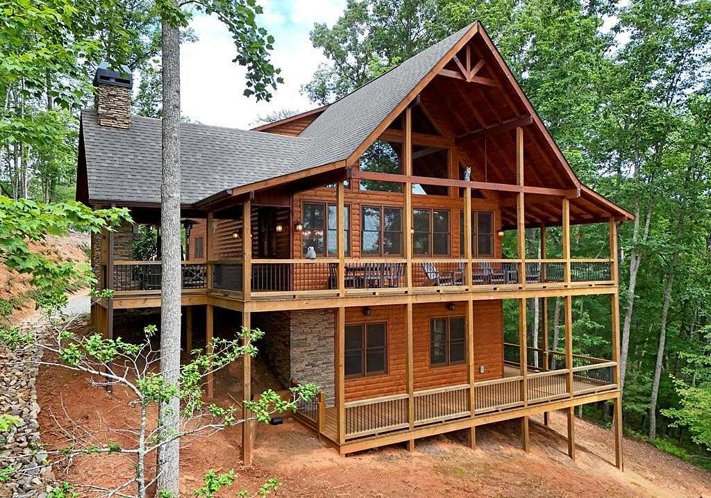 4.56 Acres of Land with Home for Sale in Blue Ridge, Georgia
