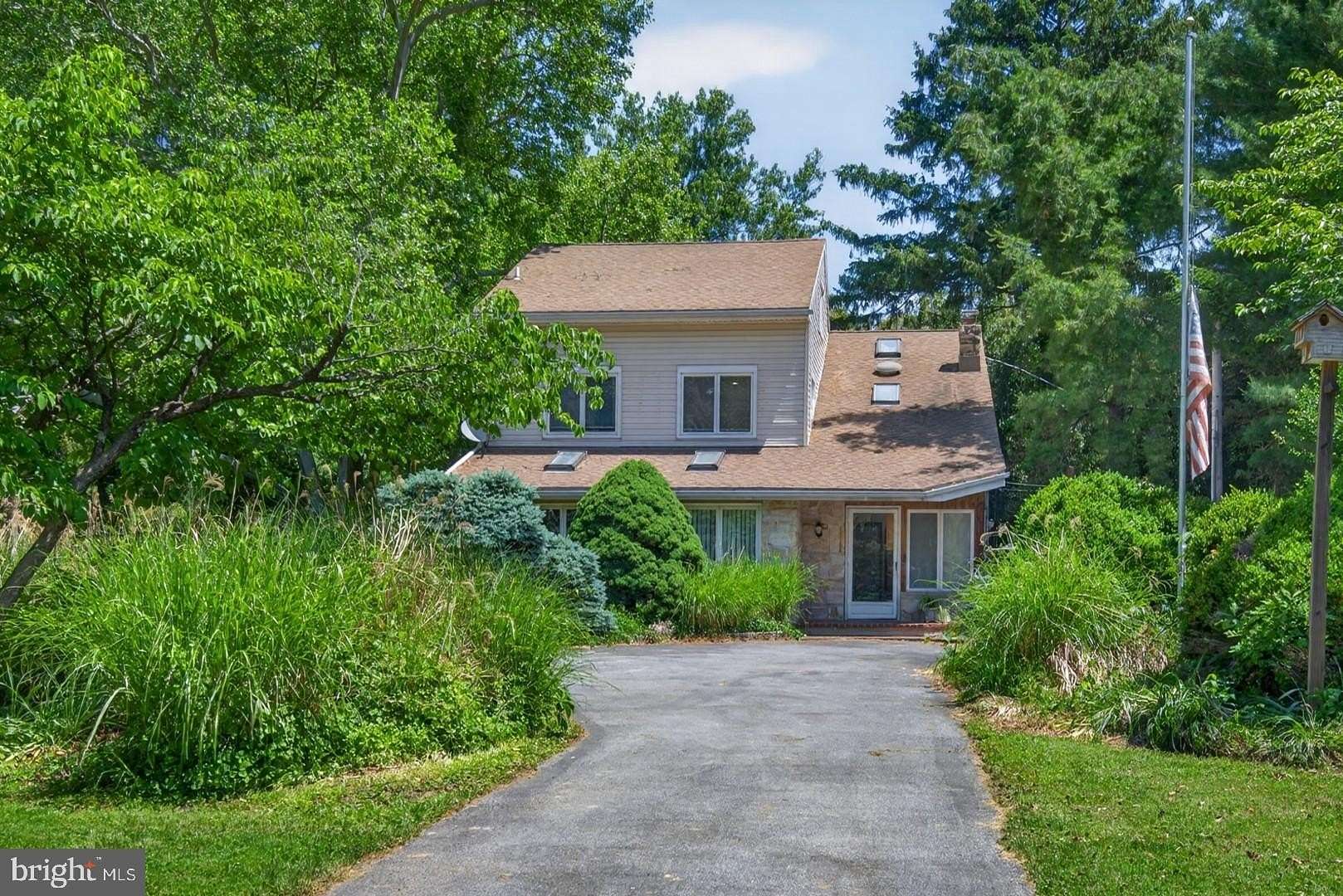 2.19 Acres of Land with Home for Sale in Harrisburg, Pennsylvania