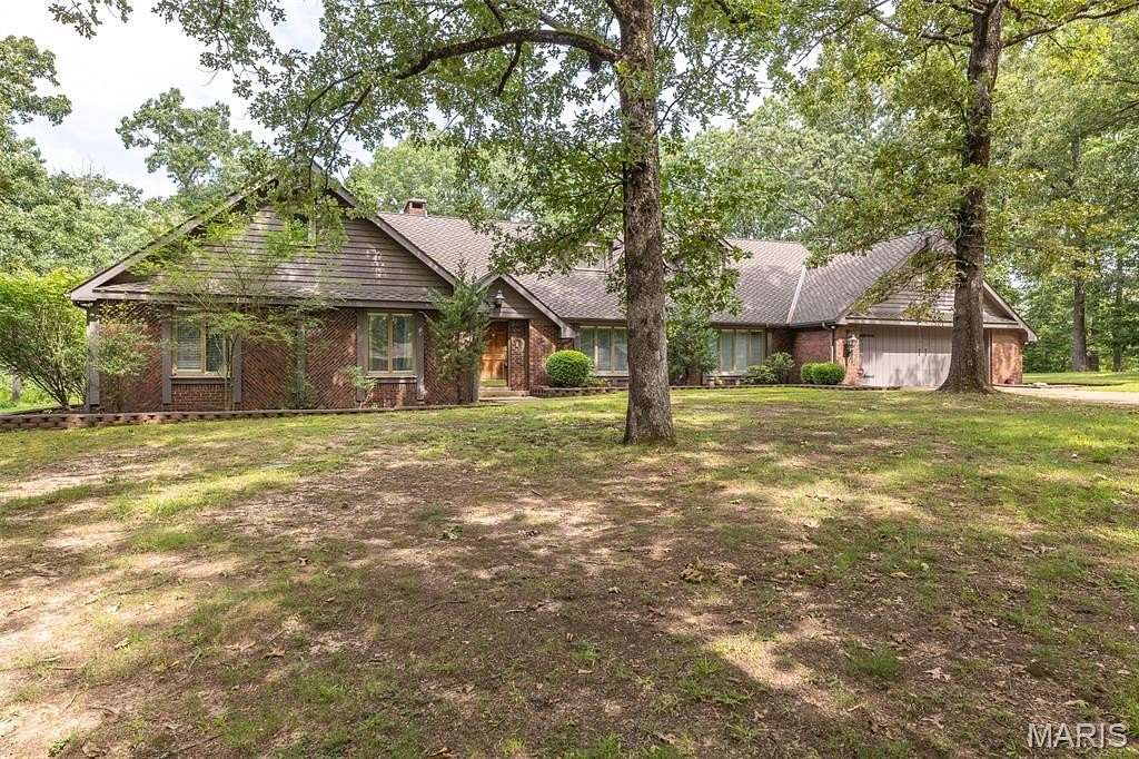 2.2 Acres of Land with Home for Sale in Poplar Bluff, Missouri