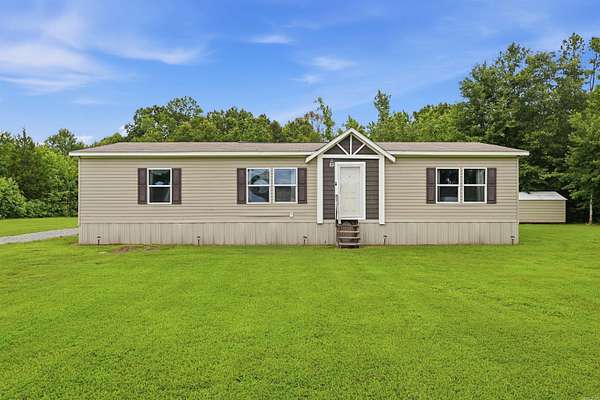 3 Acres of Land with Home for Sale in El Paso, Arkansas