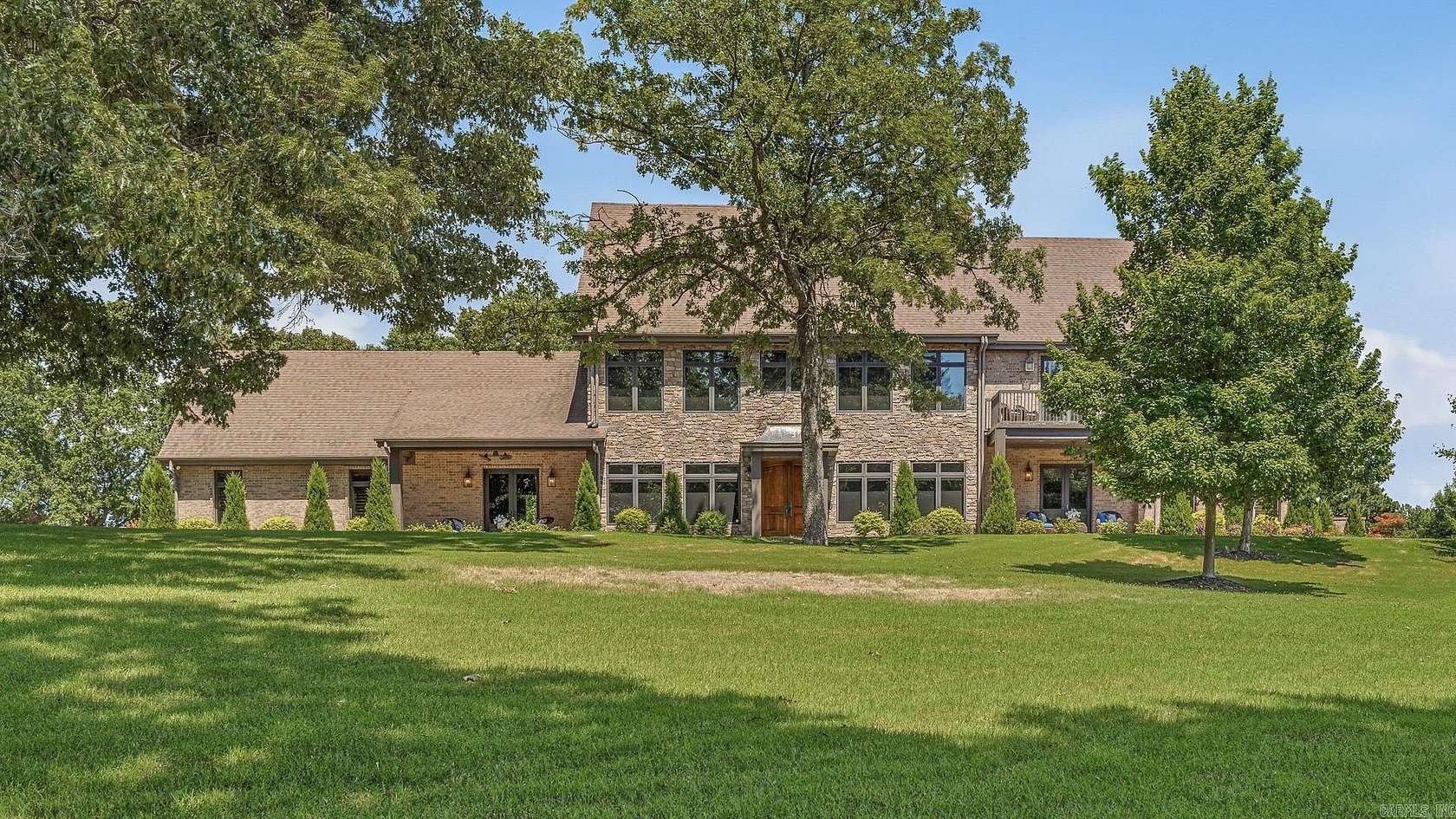 33 Acres of Recreational Land with Home for Sale in Jonesboro, Arkansas
