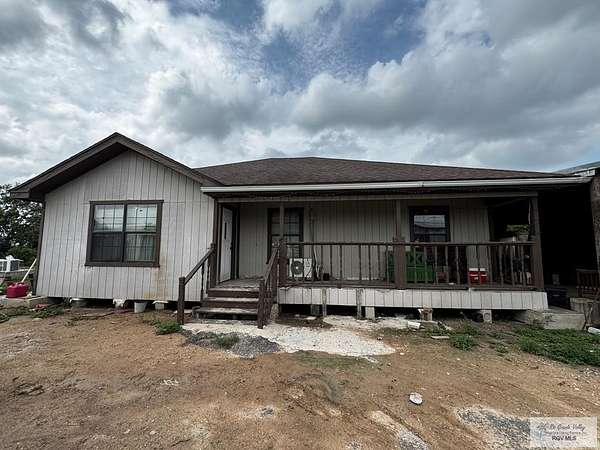 12.5 Acres of Land with Home for Sale in Santa Rosa, Texas
