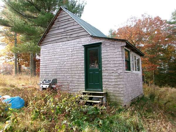 10 Acres of Residential Land for Sale in Edgecomb, Maine