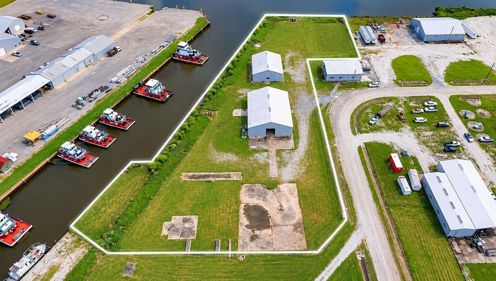 3 Acres of Improved Mixed-Use Land for Sale in Houma, Louisiana