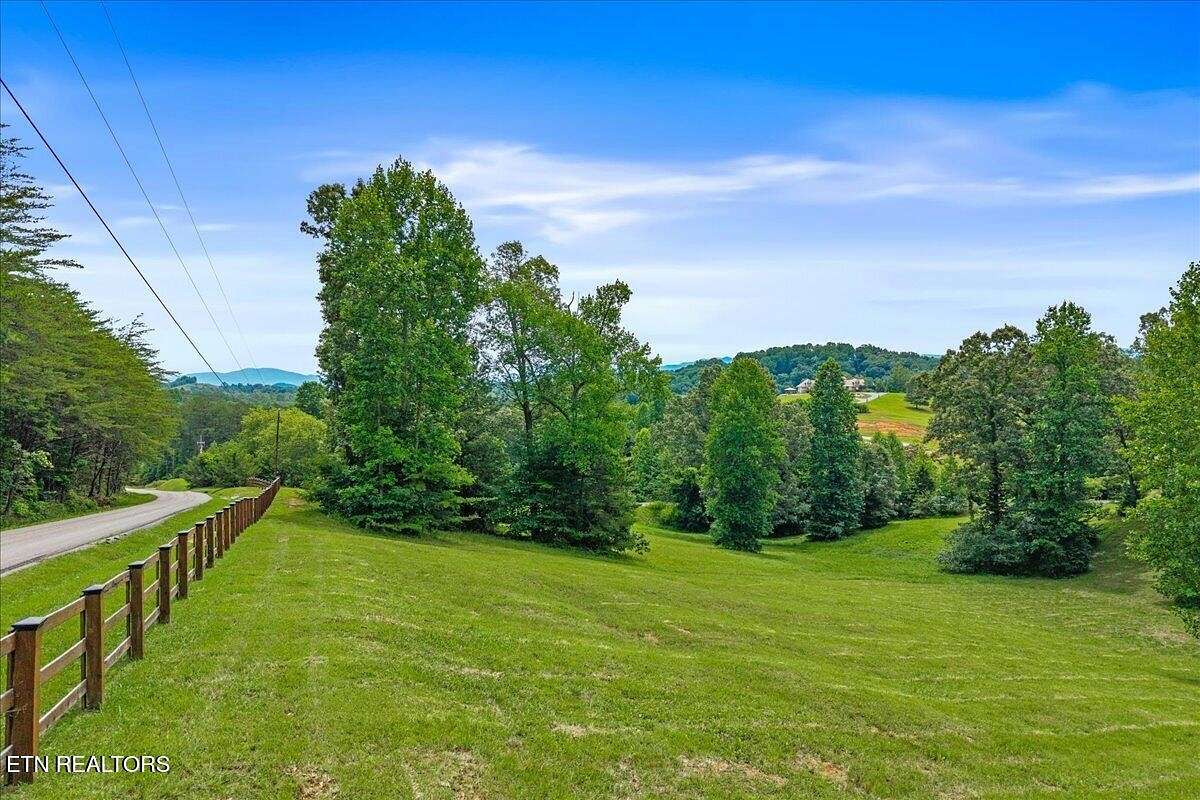 3 Acres of Residential Land for Sale in Madisonville, Tennessee