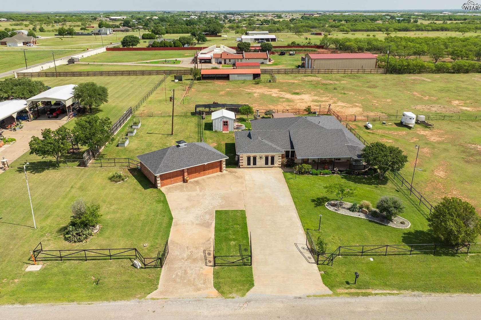 3.28 Acres of Land with Home for Sale in Wichita Falls, Texas