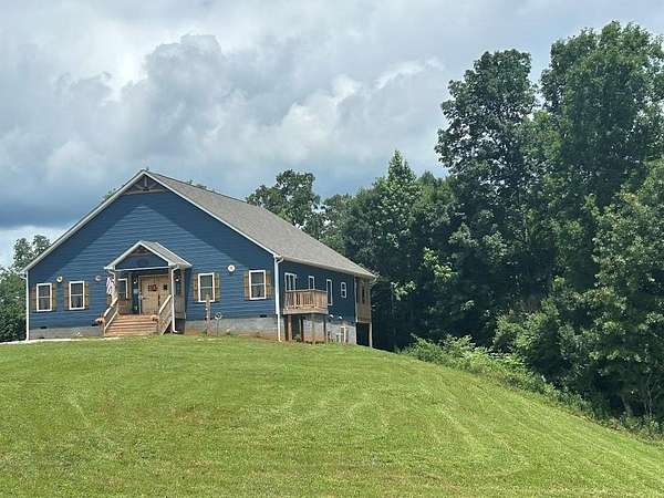 12 Acres of Land with Home for Sale in Bowdon, Georgia