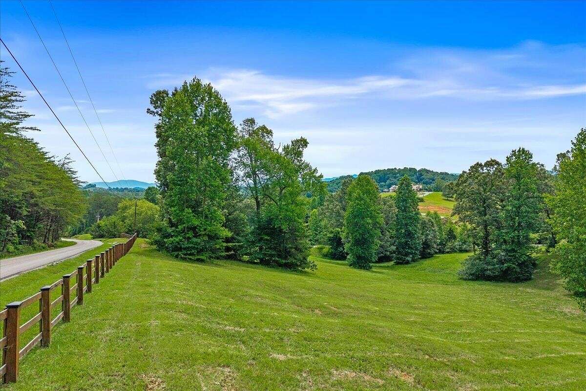 3 Acres of Residential Land for Sale in Madisonville, Tennessee