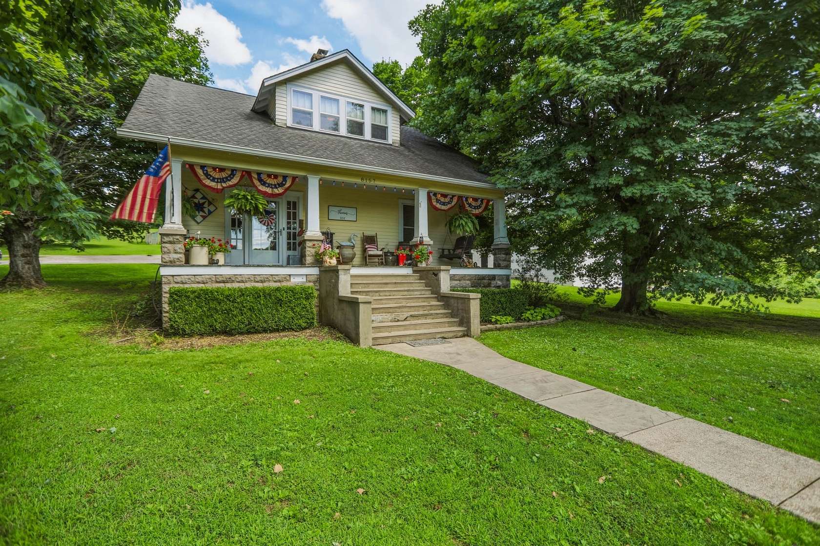 8.3 Acres of Land with Home for Sale in Springfield, Tennessee