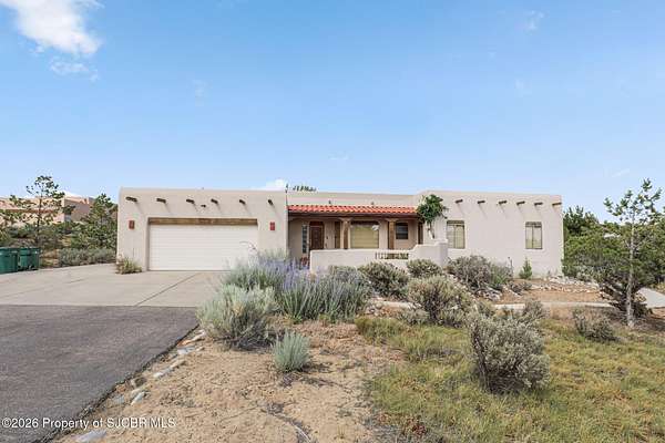 1.5 Acres of Land with Home for Sale in Farmington, New Mexico