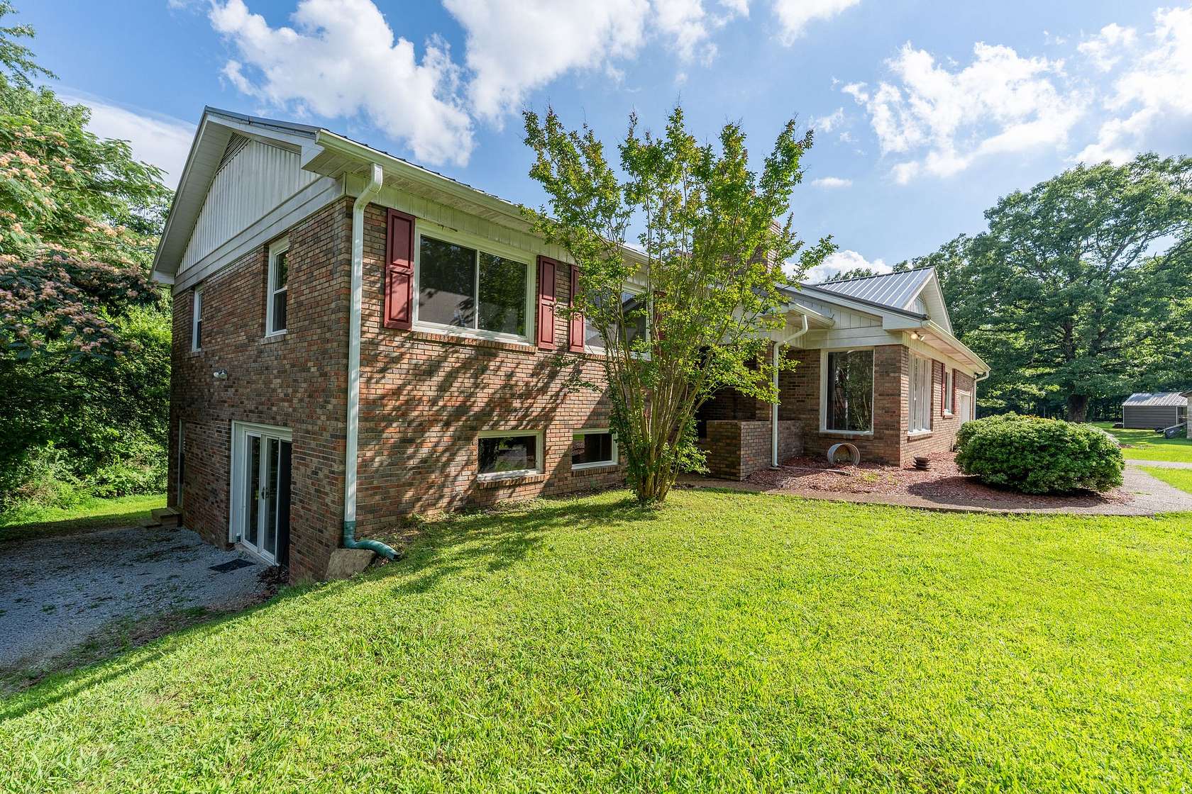 2.5 Acres of Land with Home for Sale in Waynesboro, Tennessee