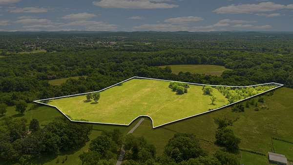 15.9 Acres of Land for Sale in Murfreesboro, Tennessee