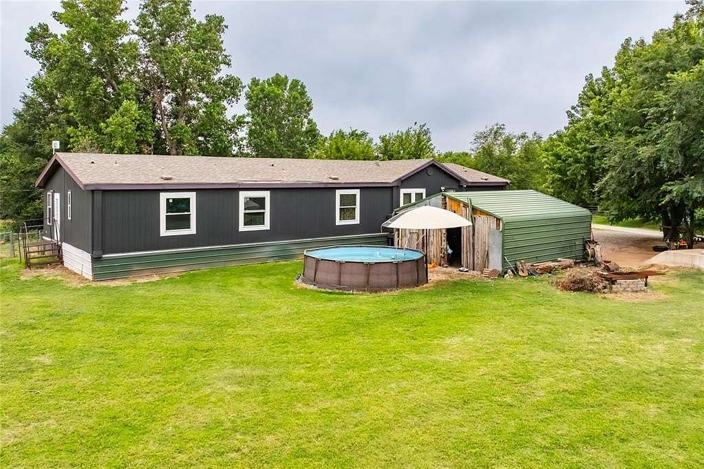 2.5 Acres of Land with Home for Sale in Yukon, Oklahoma