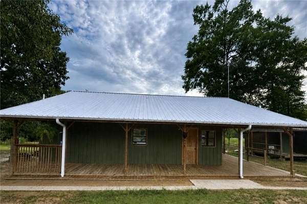 5.4 Acres of Land with Home for Sale in Chatom, Alabama
