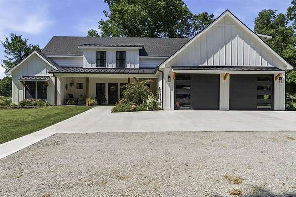 5 Acres of Land with Home for Sale in Russellville, Kentucky