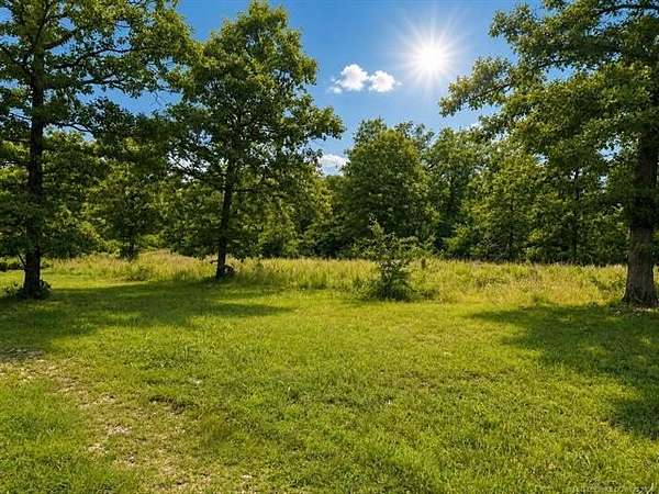 9.9 Acres of Residential Land for Sale in Tahlequah, Oklahoma