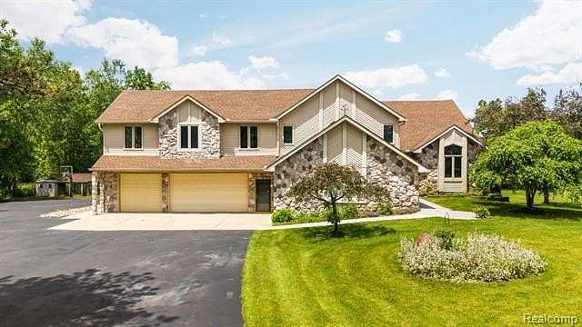 9 Acres of Land with Home for Sale in Northfield Township, Michigan