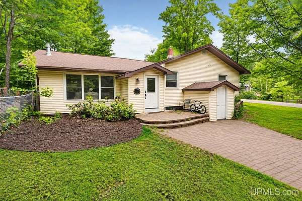 1.72 Acres of Land with Home for Sale in Marquette, Michigan