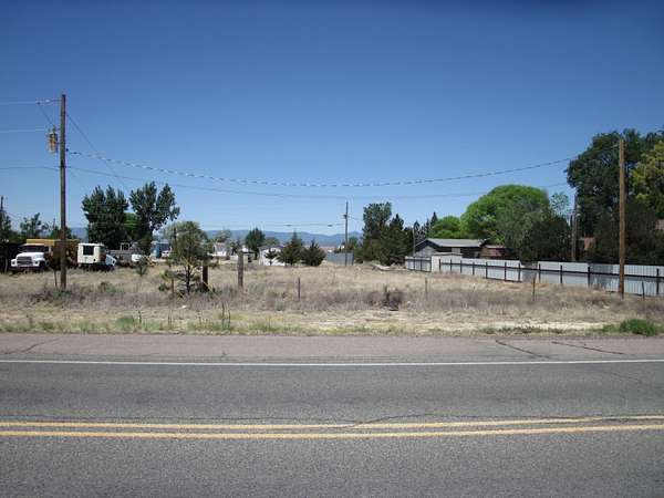 0.38 Acres of Commercial Land for Sale in Estancia, New Mexico