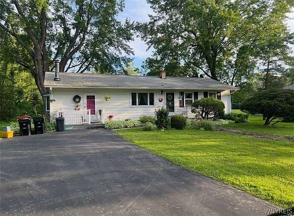 1.8 Acres of Land with Home for Sale in Lancaster, New York