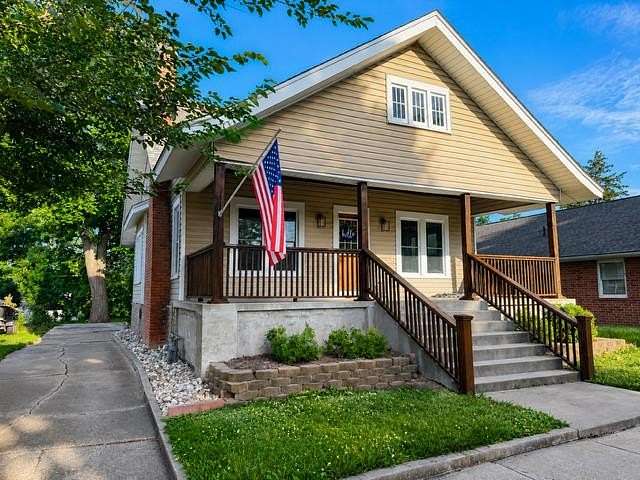 1.72 Acres of Land with Home for Sale in Macon, Missouri