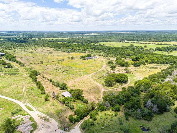 122 Acres of Improved Land for Sale in Corsicana, Texas