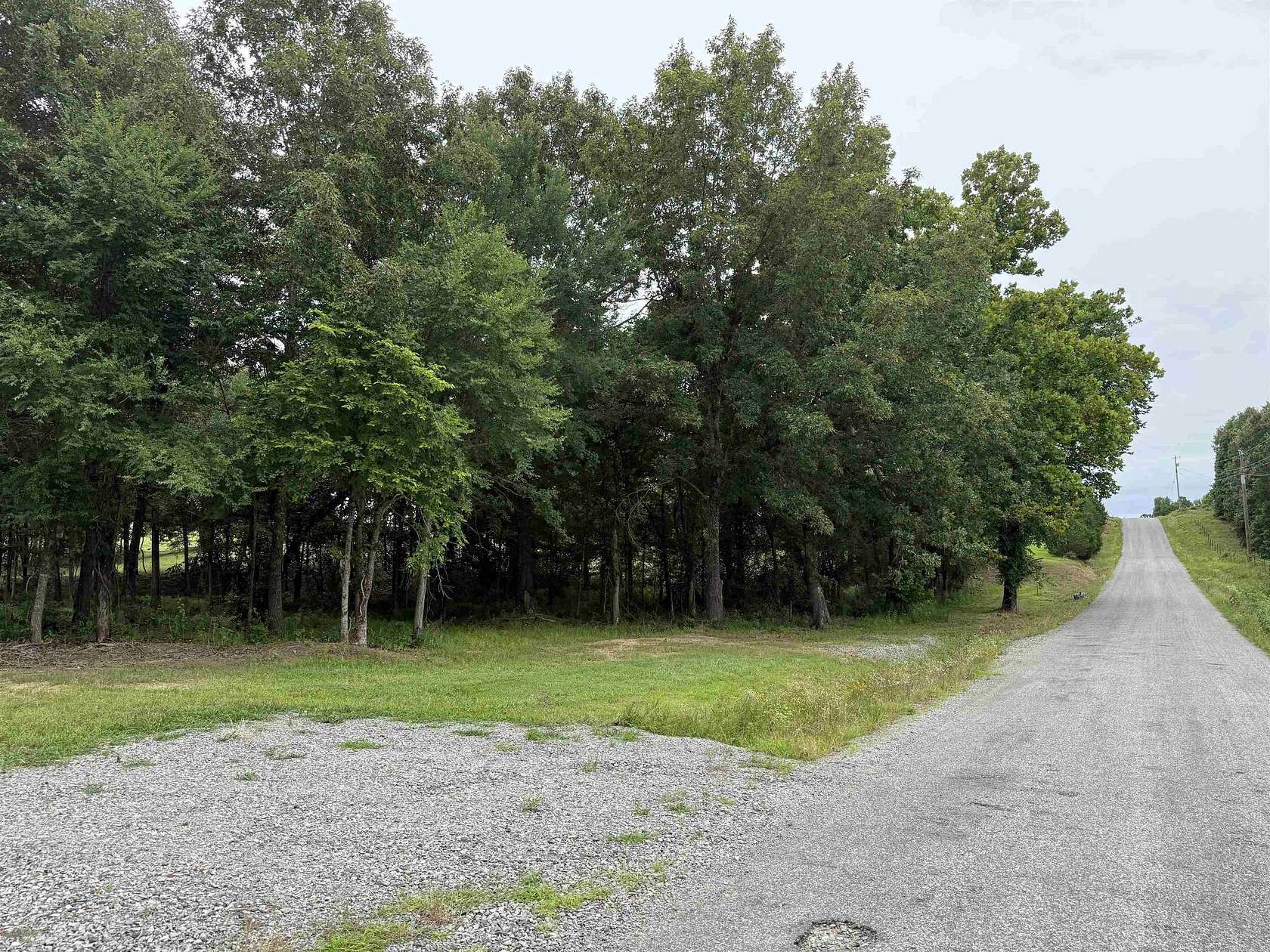 10 Acres of Land for Sale in El Paso, Arkansas