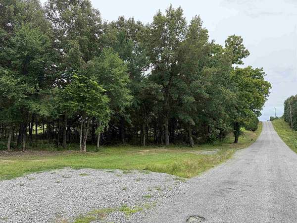 10 Acres of Land for Sale in El Paso, Arkansas