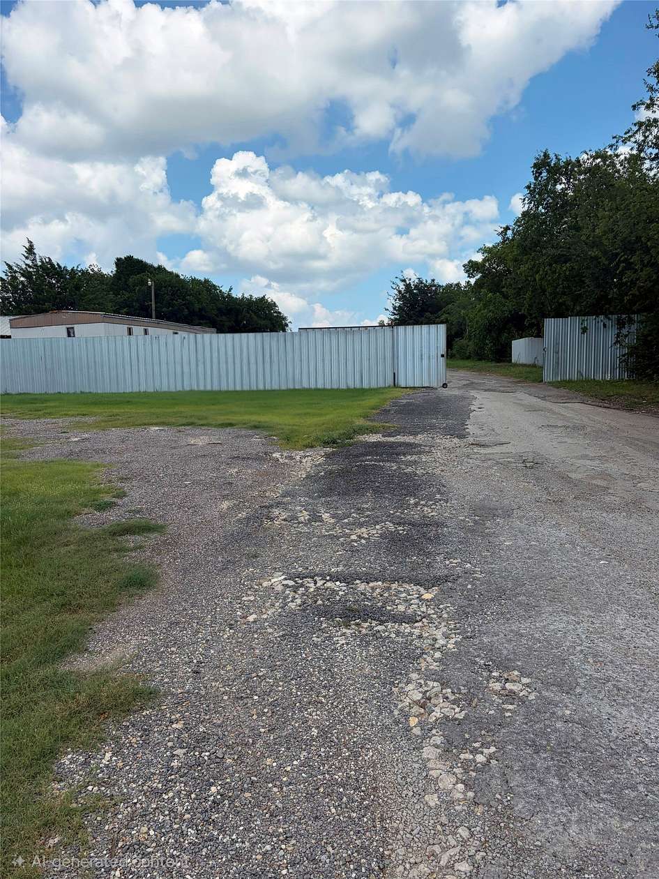 6 Acres of Residential Land for Sale in Dallas, Texas