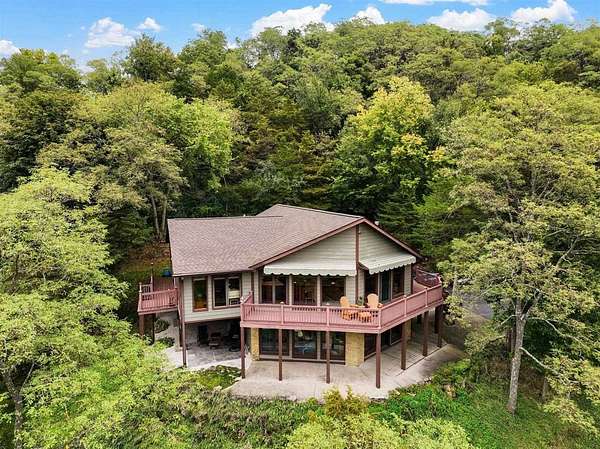 15 Acres of Land with Home for Sale in Mazomanie, Wisconsin