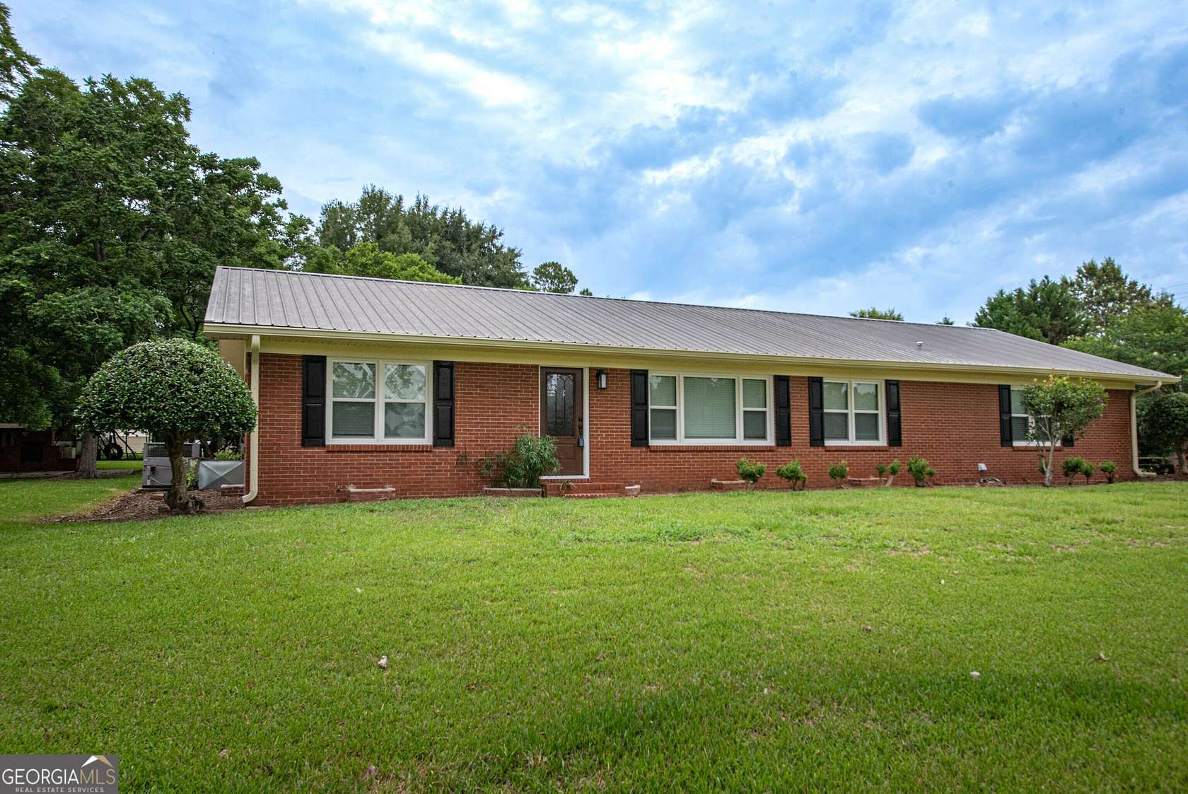 1.52 Acres of Land with Home for Sale in Fort Valley, Georgia