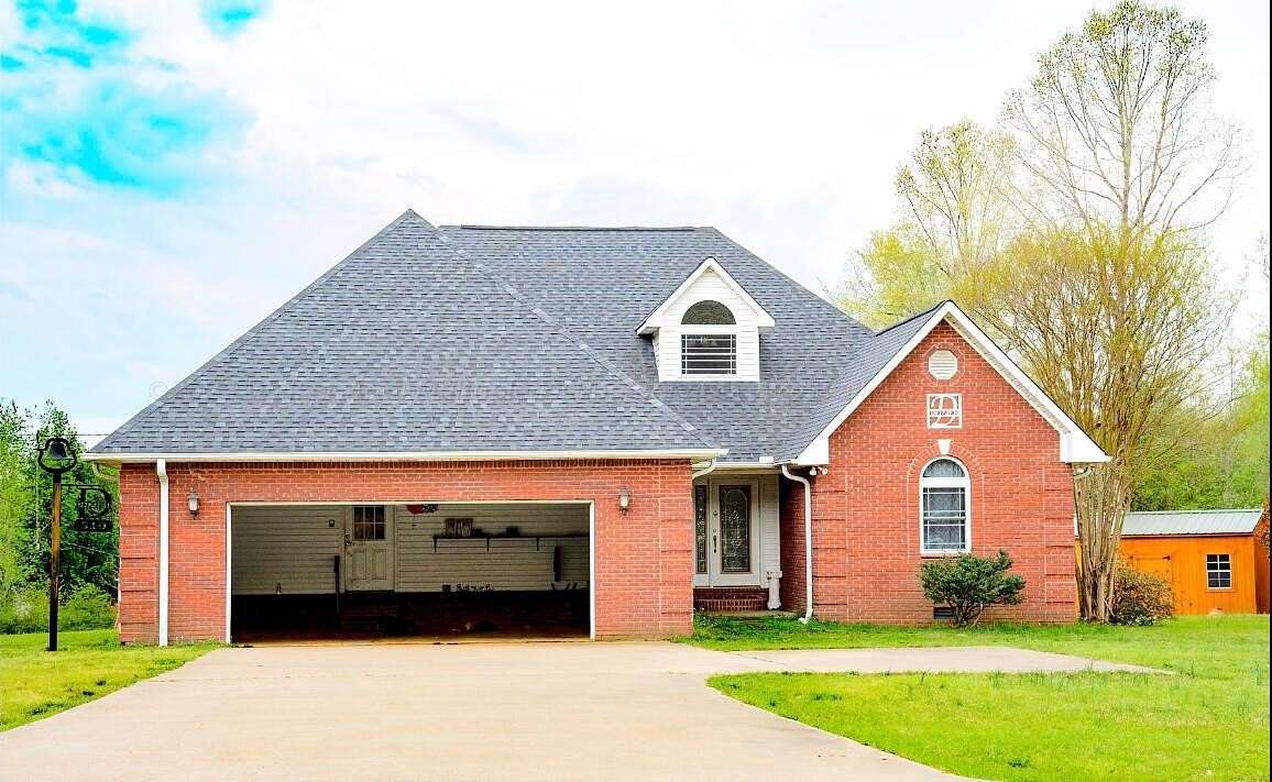 4.6 Acres of Land with Home for Sale in Eldridge, Alabama