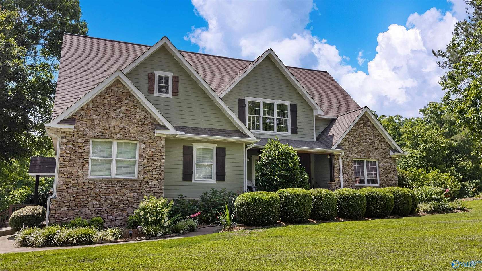 5.25 Acres of Land with Home for Sale in Valley Head, Alabama
