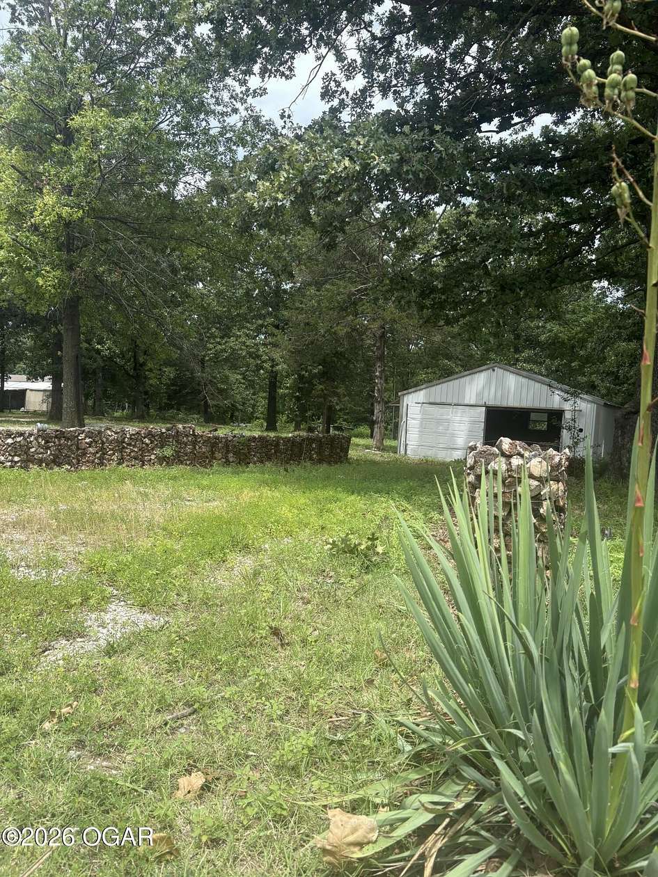 1.36 Acres of Residential Land for Sale in Neosho, Missouri
