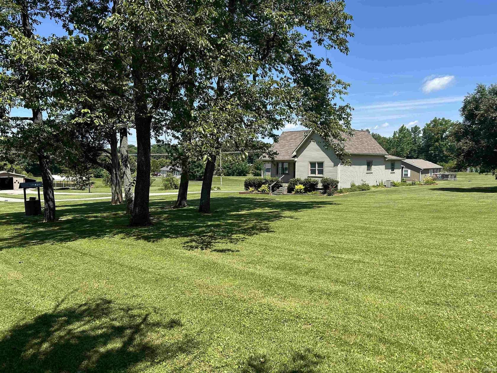 4.29 Acres of Land with Home for Sale in Spencer, Indiana