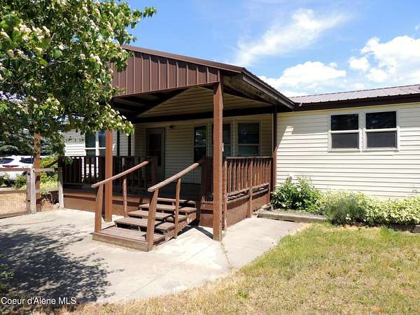 4.82 Acres of Land with Home for Sale in Rathdrum, Idaho