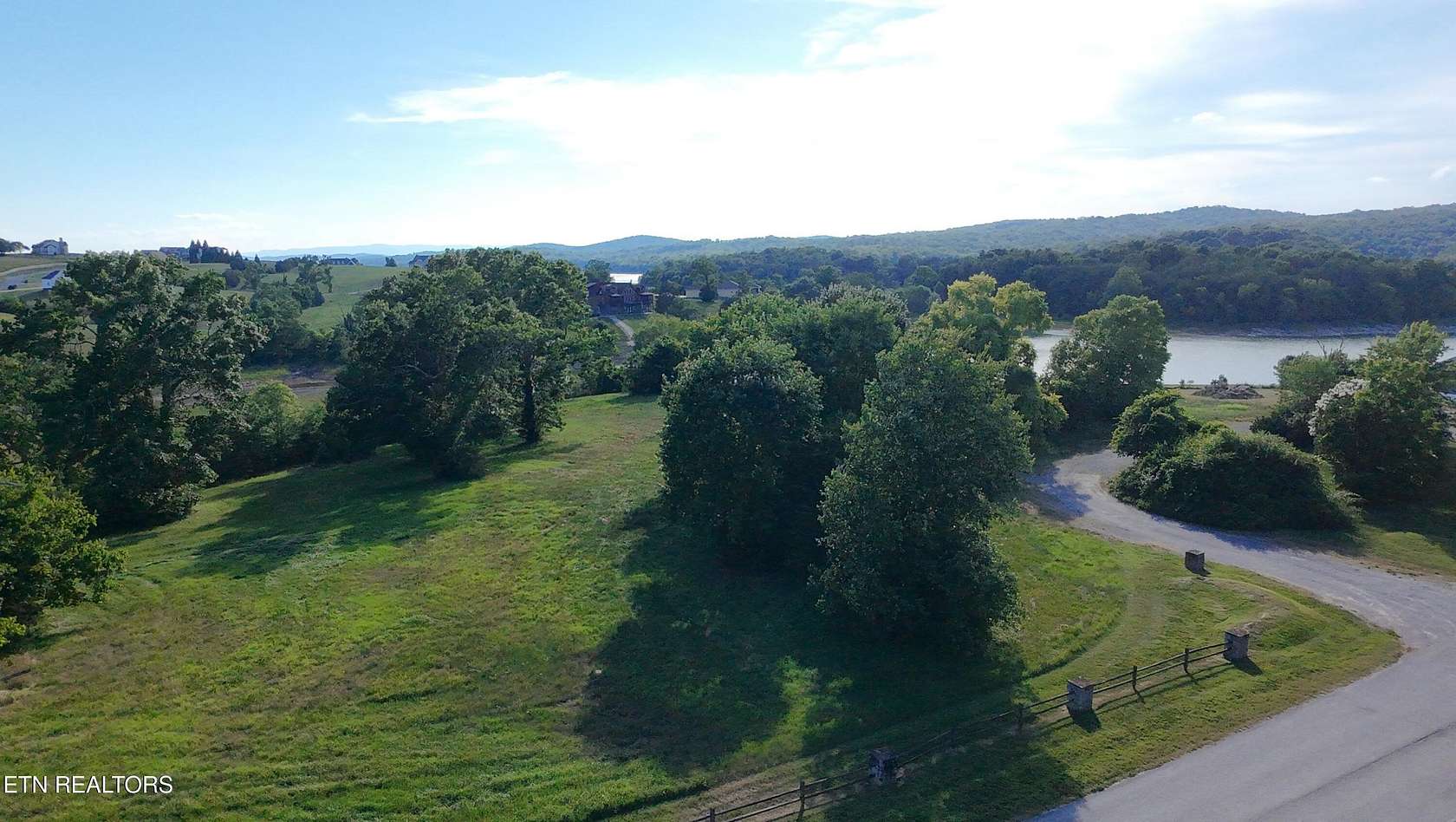 0.94 Acres of Residential Land for Sale in Sharps Chapel, Tennessee