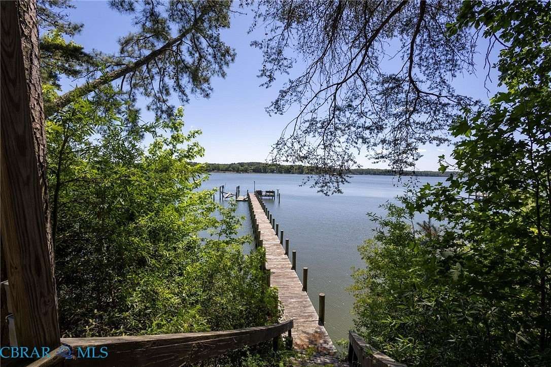 3.9 Acres of Land with Home for Sale in Hartfield, Virginia
