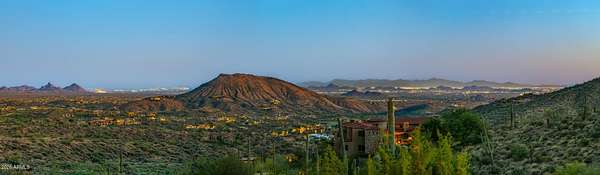 10.4 Acres of Land with Home for Sale in Scottsdale, Arizona