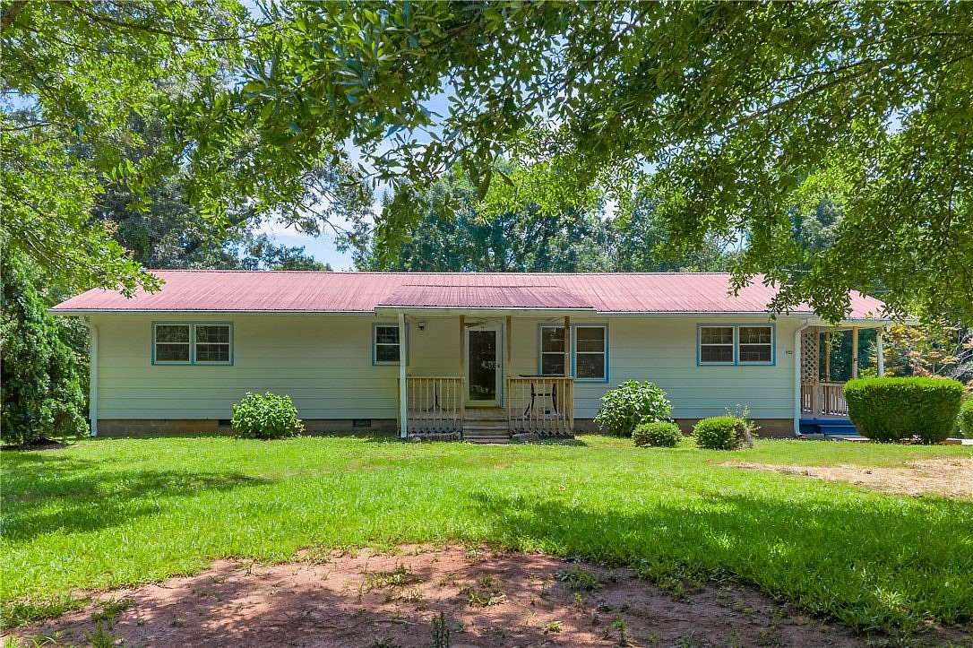 4.1 Acres of Land with Home for Sale in Westminster, South Carolina