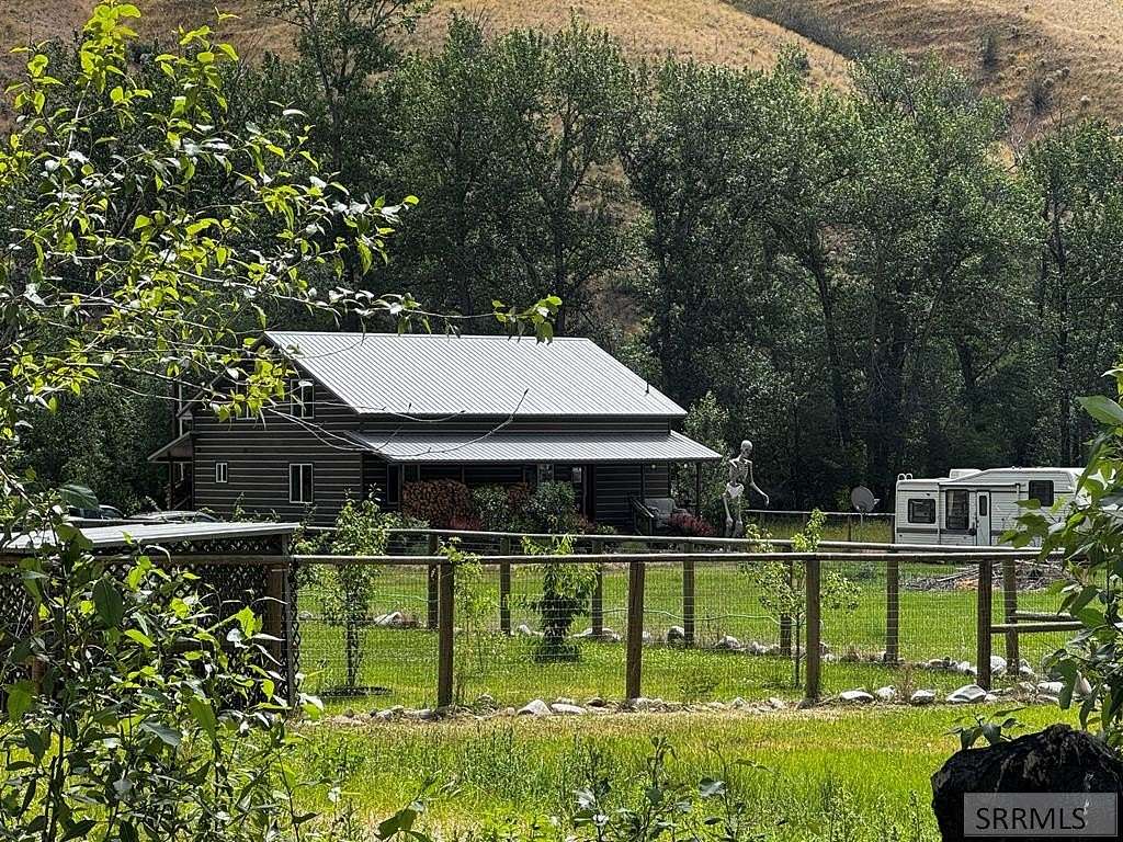 2.62 Acres of Land with Home for Sale in North Fork, Idaho