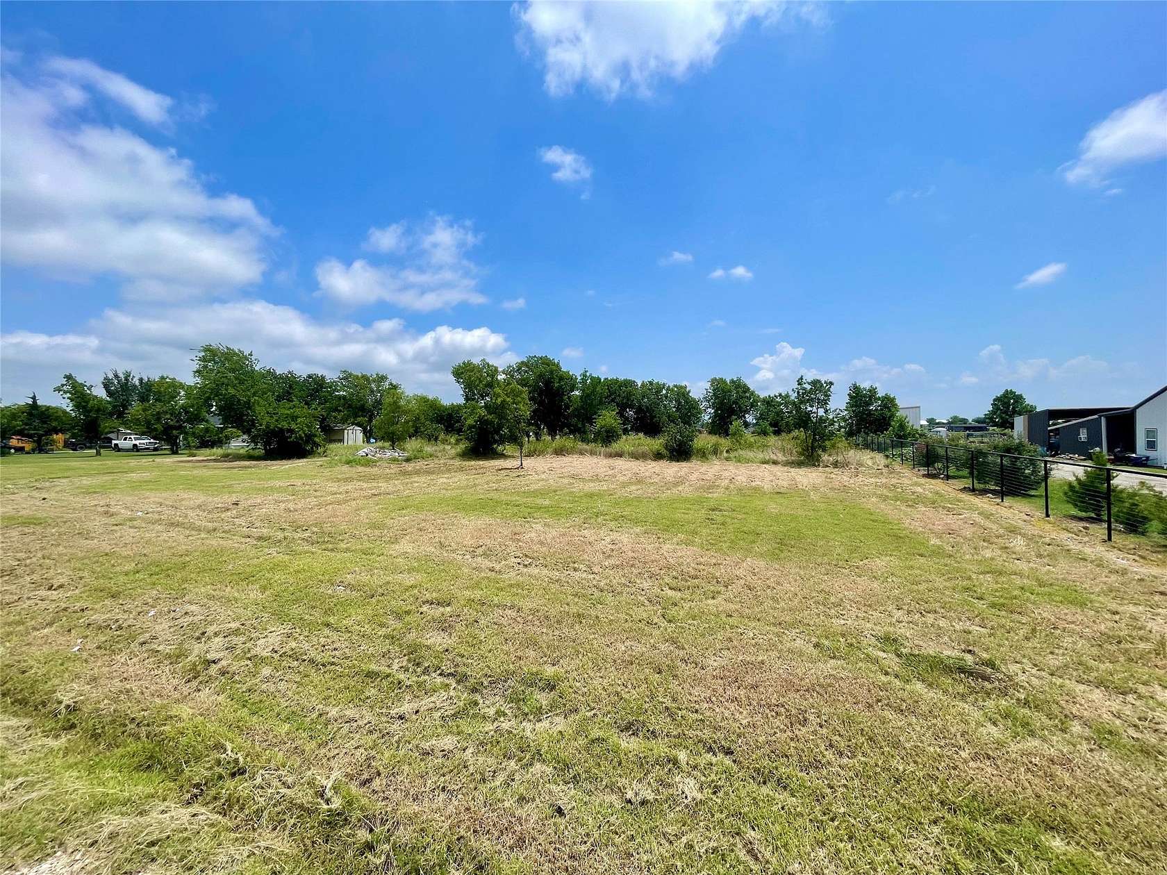 2 Acres of Residential Land for Sale in Valley View, Texas