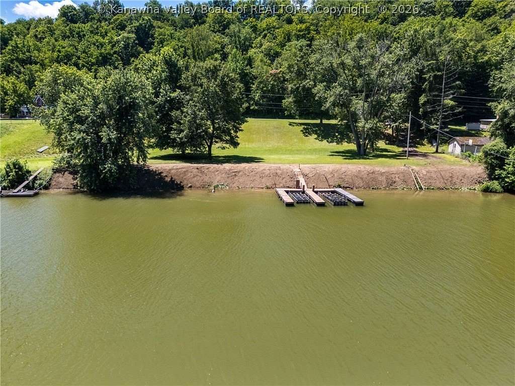 1.35 Acres of Residential Land for Sale in St. Albans, West Virginia