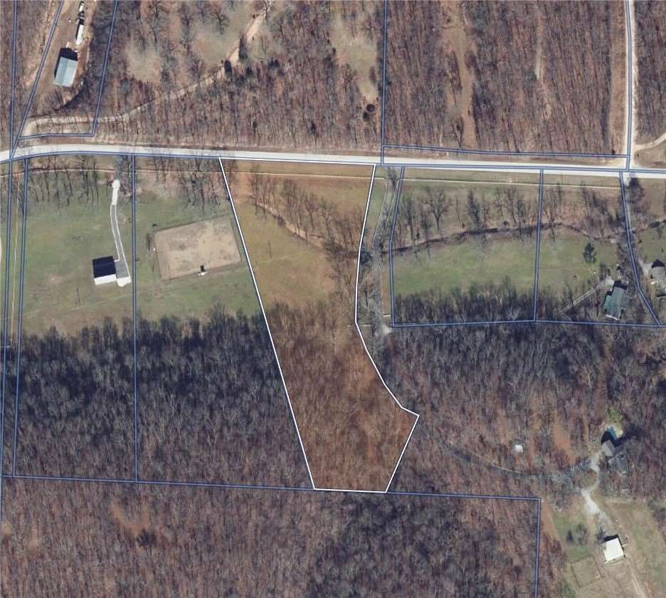 5.56 Acres of Land for Sale in Decatur, Arkansas