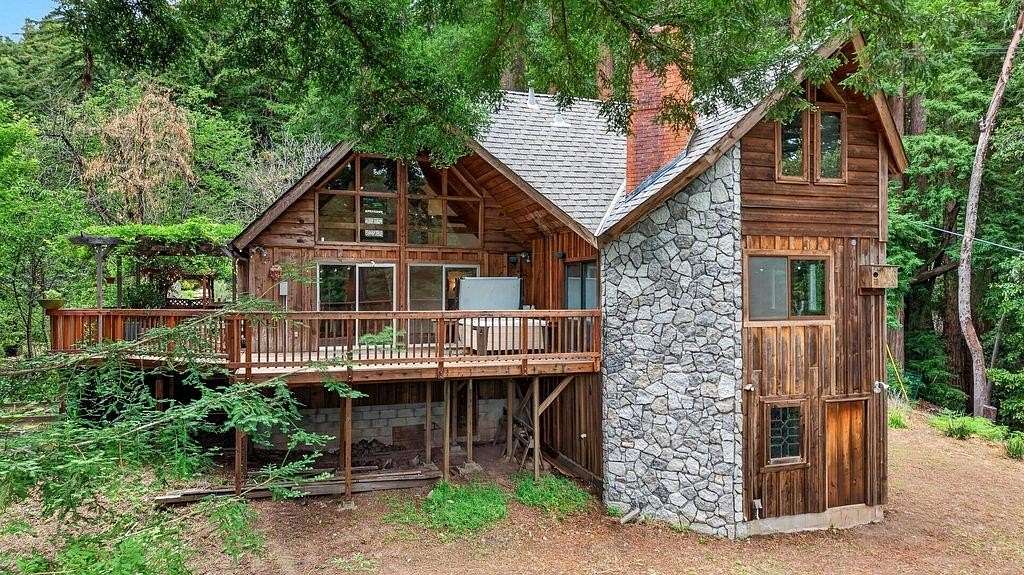 4.74 Acres of Land with Home for Sale in Boulder Creek, California